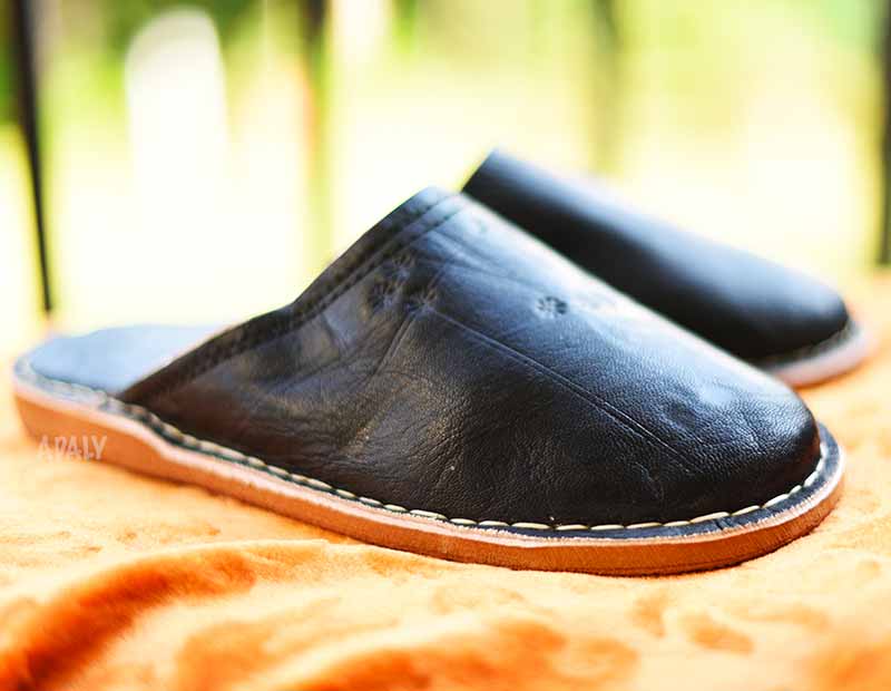 Refined Dambira Slippers