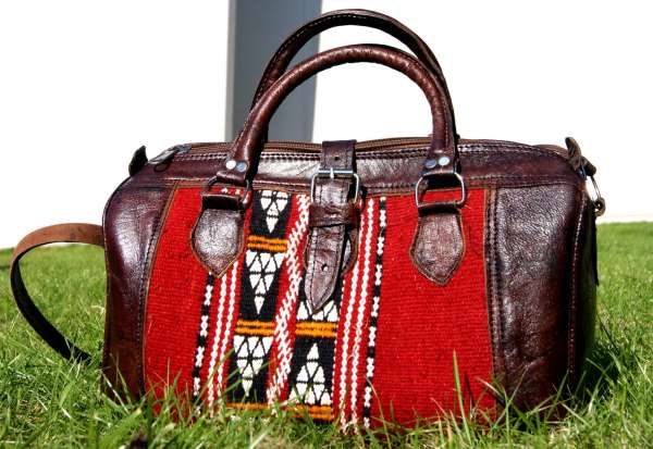 Berber hand bag