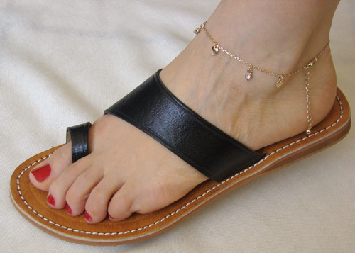 Ihssan Sandals